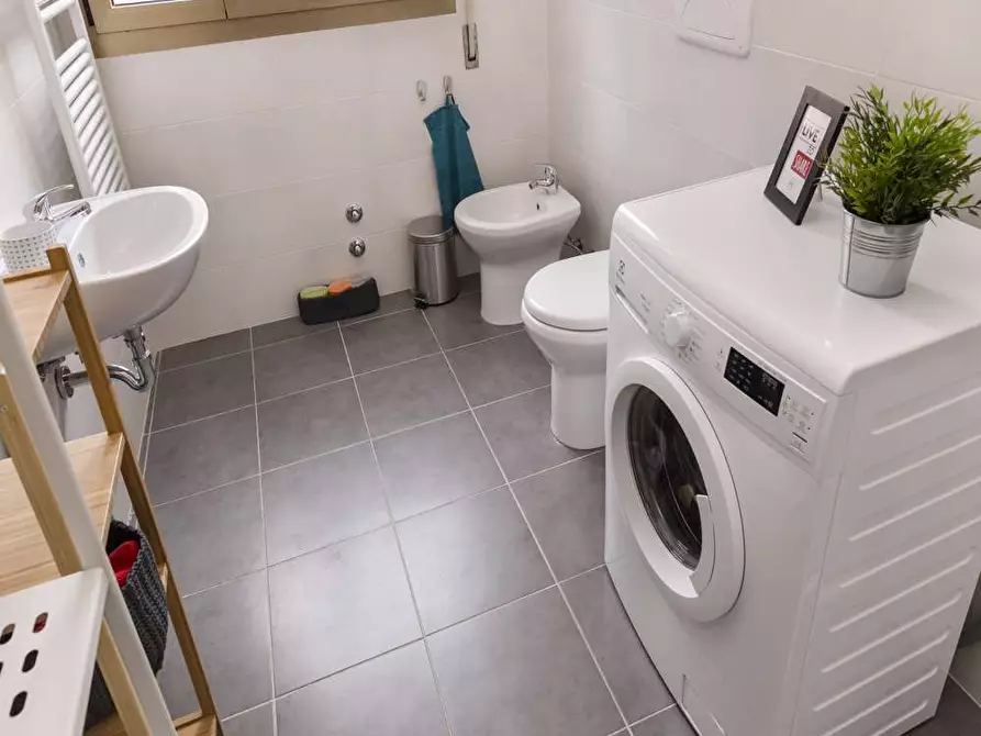 Immagine 74 di Camera in affitto  in Viale Giovanni Vicini20 a Bologna