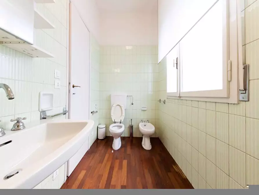 Immagine 10 di Camera in affitto  in Piazza Trento e Trieste1 a Bologna