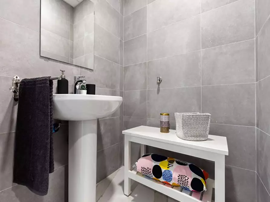 Immagine 16 di Camera in affitto  in Viale Bligny28 a Milano