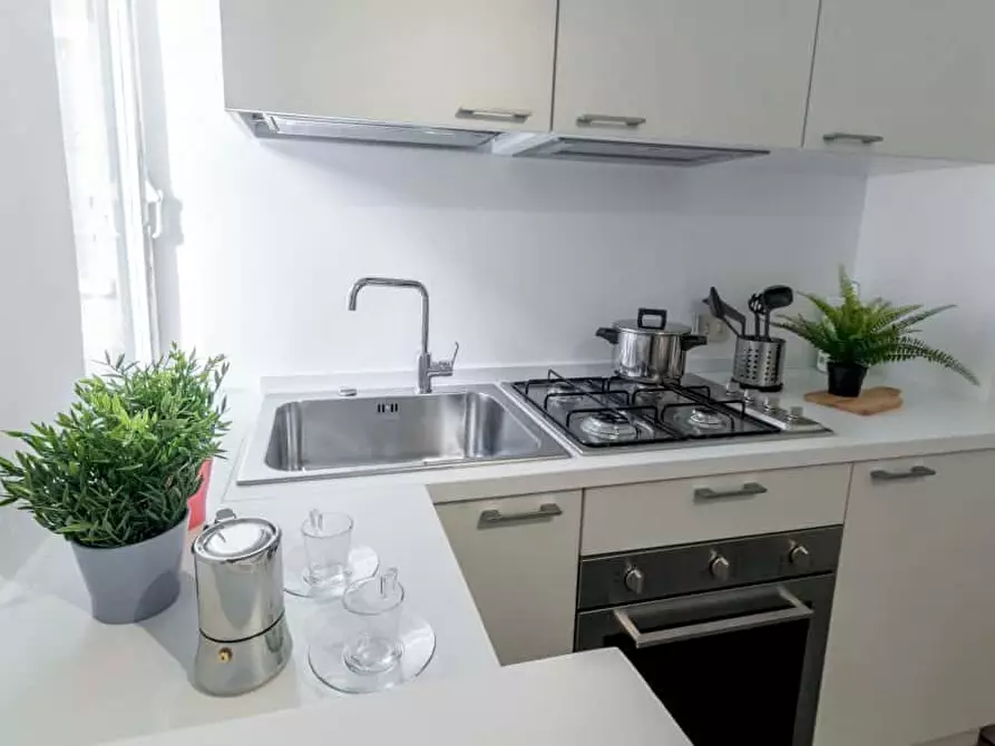 Immagine 14 di Camera in affitto  in Via Pietro Cavalcabò2 a Milano