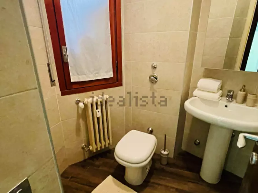 Immagine 5 di Camera in affitto  in Via Antonio Canova35 a Milano