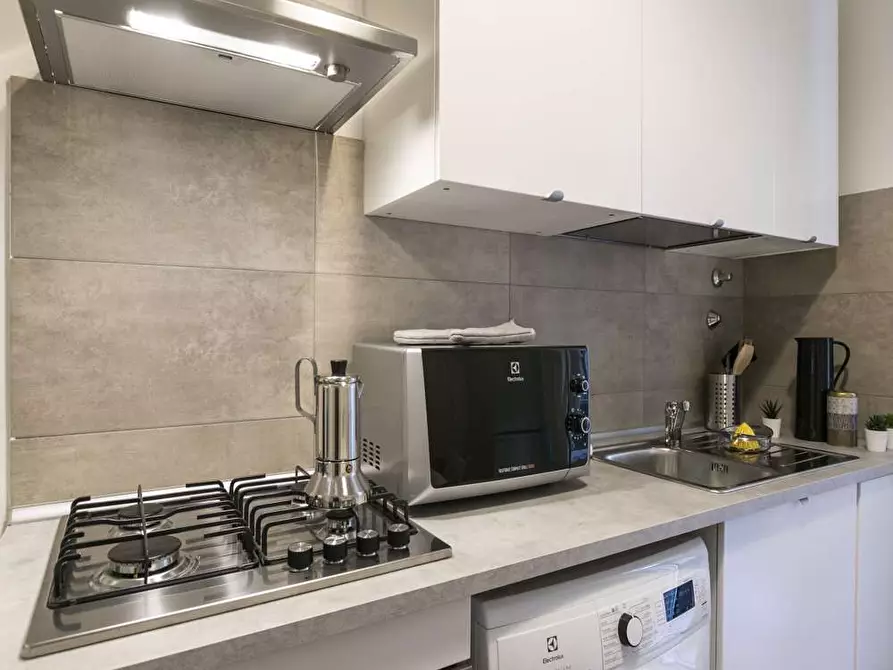 Immagine 8 di Camera in affitto  in Via Lipari8 a Milano