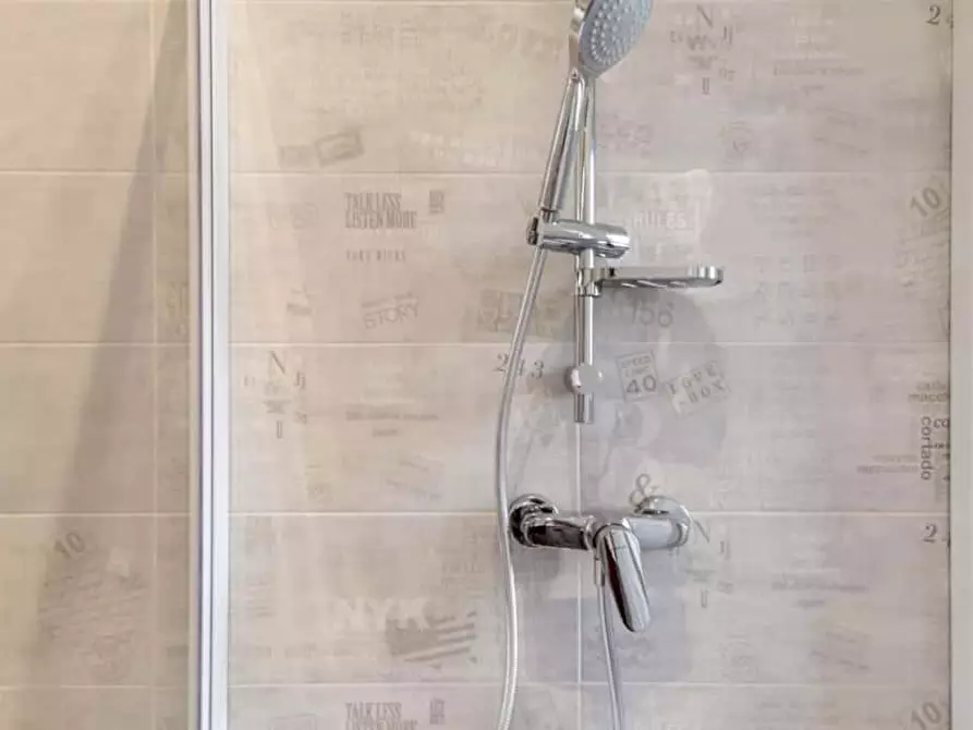 Immagine 10 di Camera in affitto  in Via Riccardo Pitteri23 a Milano