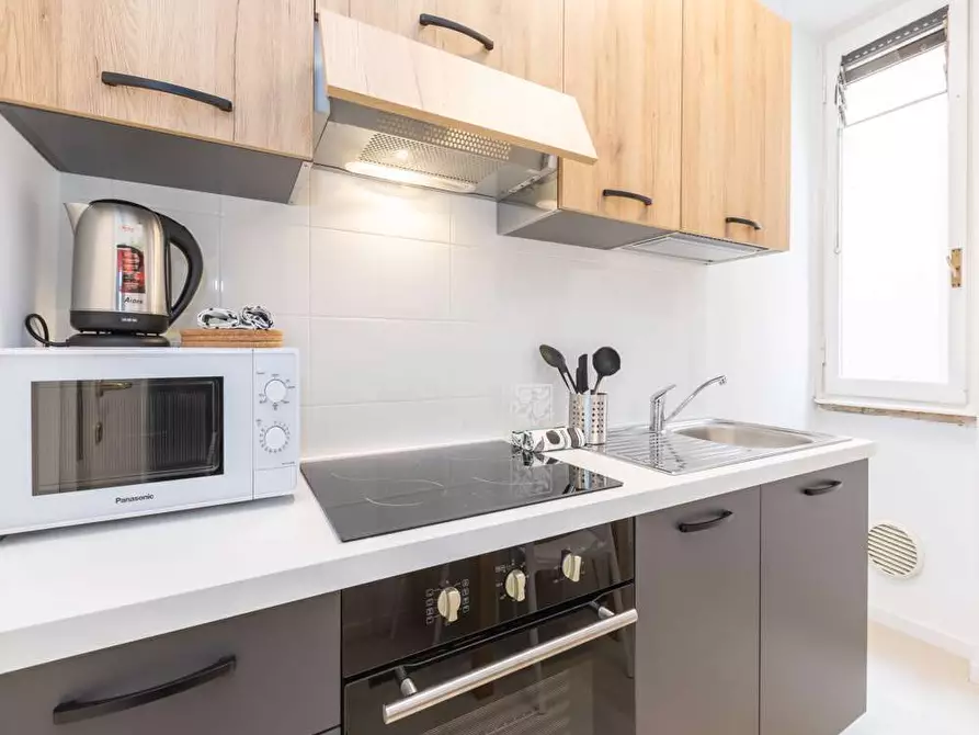 Immagine 32 di Camera in affitto  in Via Salasco1 a Milano