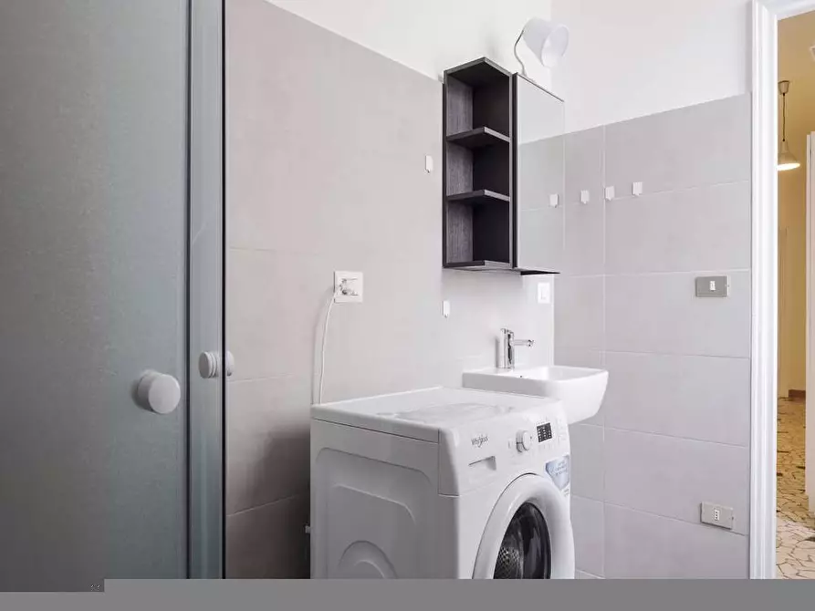 Immagine 51 di Camera in affitto  in Via delle Belle Arti21 a Bologna