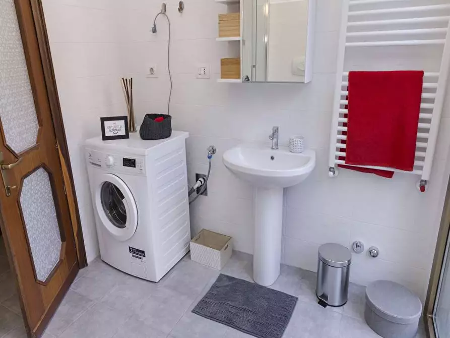 Immagine 31 di Camera in affitto  in Viale Giovanni Vicini20 a Bologna