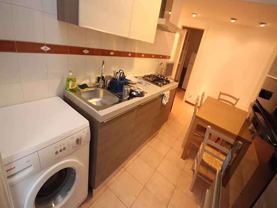 Immagine 38 di Camera in affitto  in Via Felice Bellotti11 a Milano