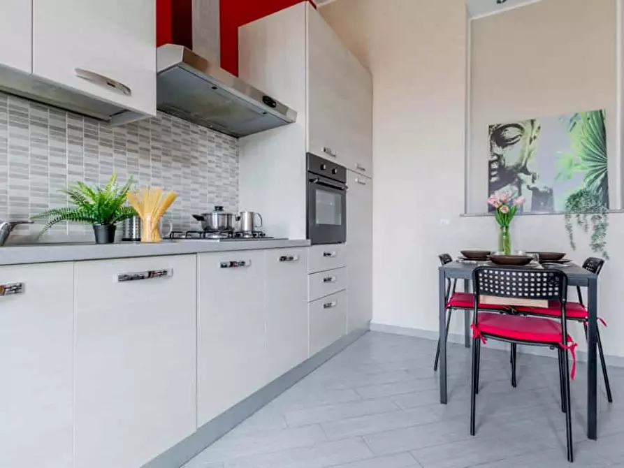 Immagine 14 di Camera in affitto  in Via Giovanni Pezzotti44 a Milano