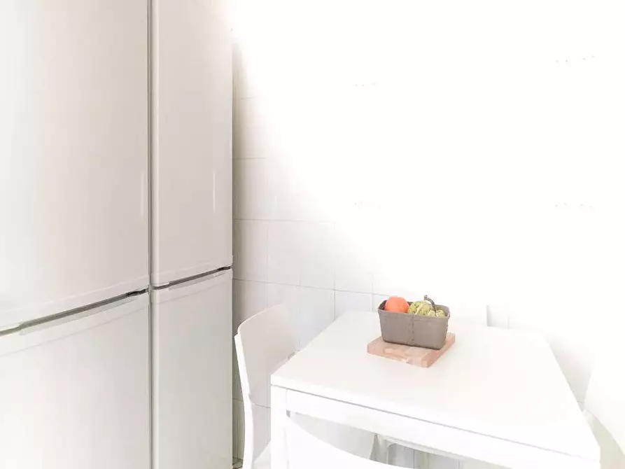 Immagine 30 di Camera in affitto  in Via Ariberto1 a Milano