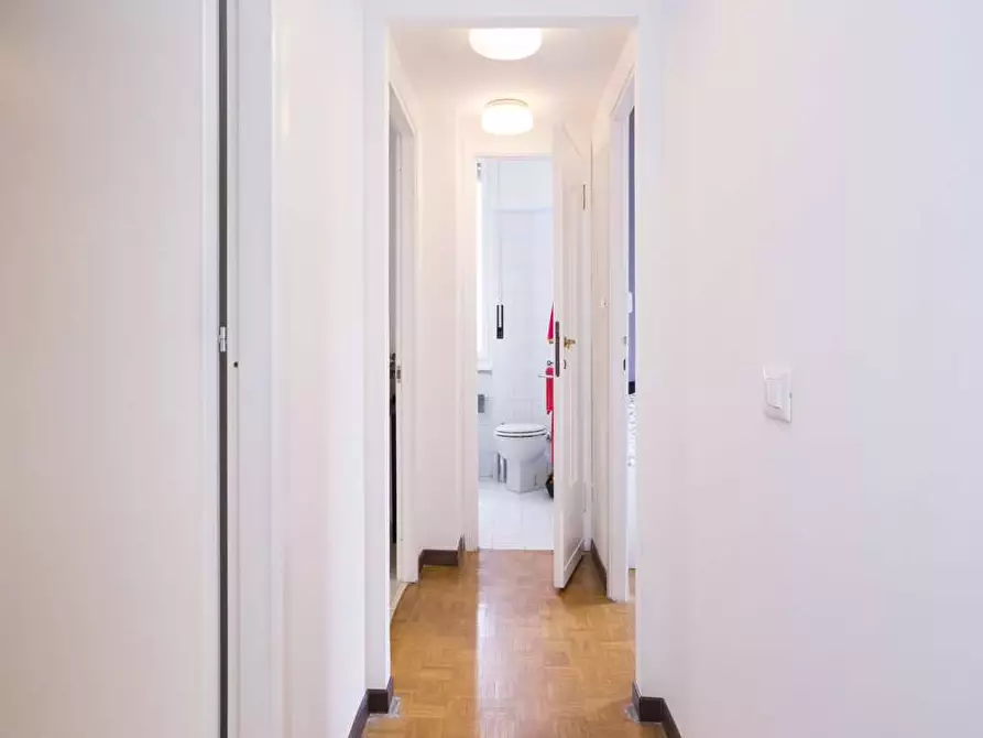 Immagine 38 di Camera in affitto  in Via Salvatore Barzilai9 a Milano