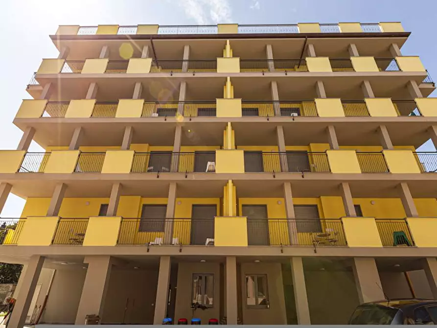 Immagine 34 di Camera in affitto  in Via Giuseppe Regaldi19 a Milano