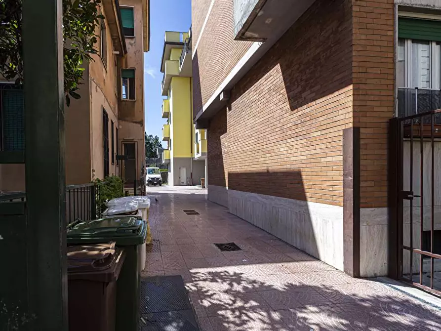 Immagine 13 di Camera in affitto  in Via Giuseppe Regaldi19 a Milano