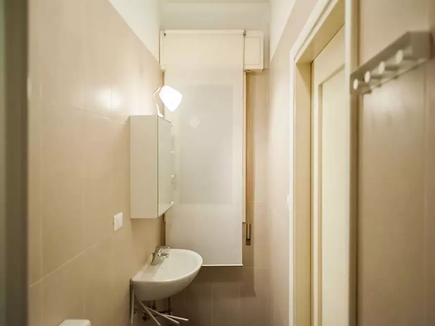 Immagine 41 di Camera in affitto  in Piazza Manfredi Azzarita4 a Bologna