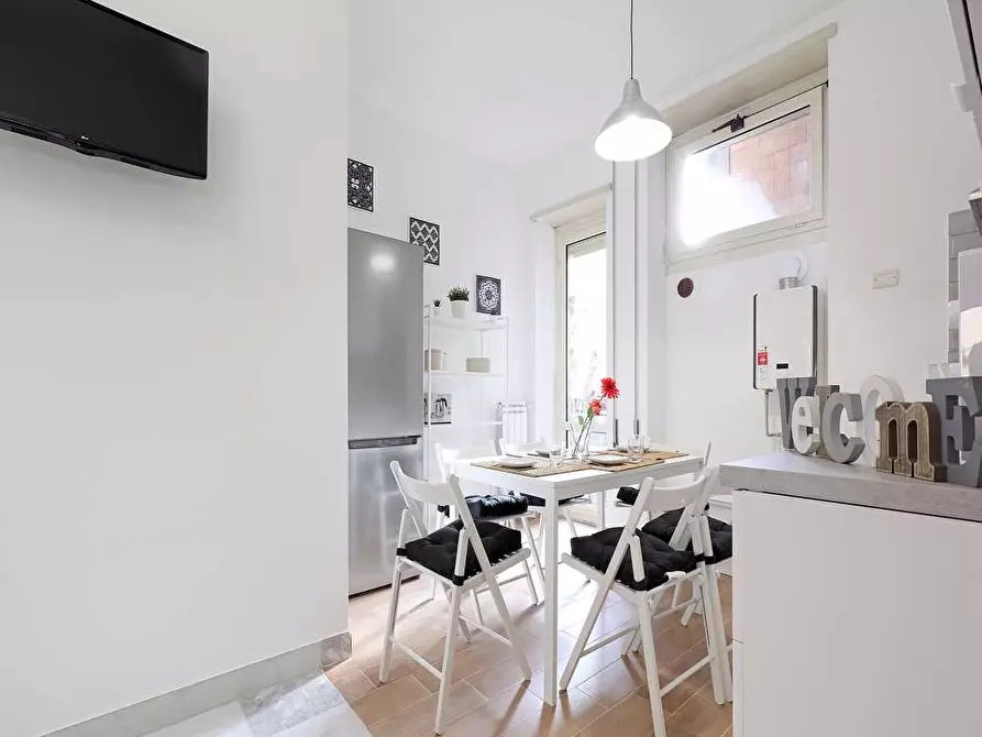 Immagine 13 di Camera in affitto  in Via Cavriglia25 a Roma