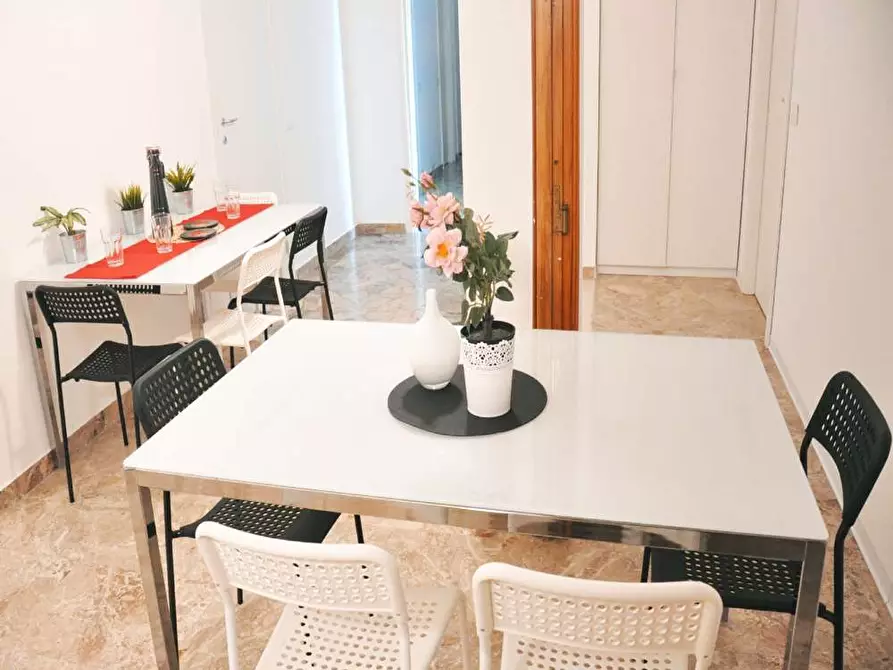 Immagine 72 di Camera in affitto  in Viale Molise65 a Milano