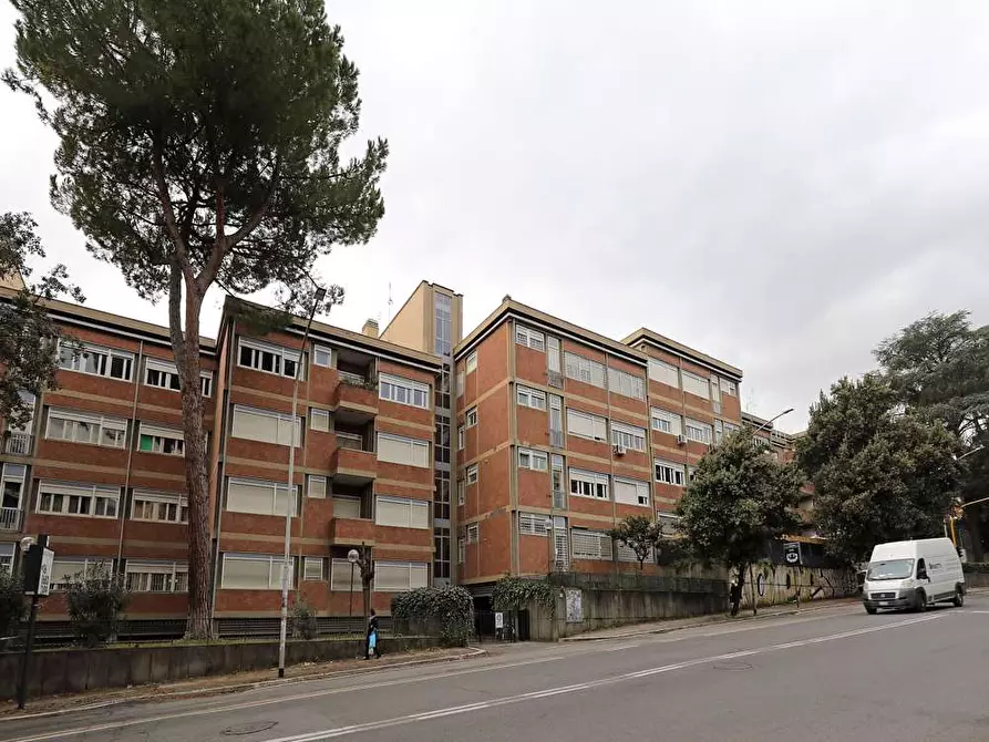 Immagine 8 di Camera in affitto  in Via Cavriglia25 a Roma