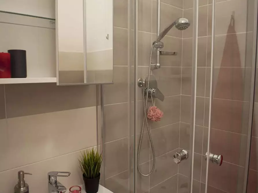 Immagine 92 di Camera in affitto  in Viale Tunisia13 a Milano