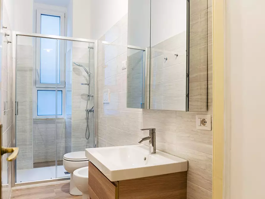 Immagine 14 di Camera in affitto  in Via Plinio43 a Milano