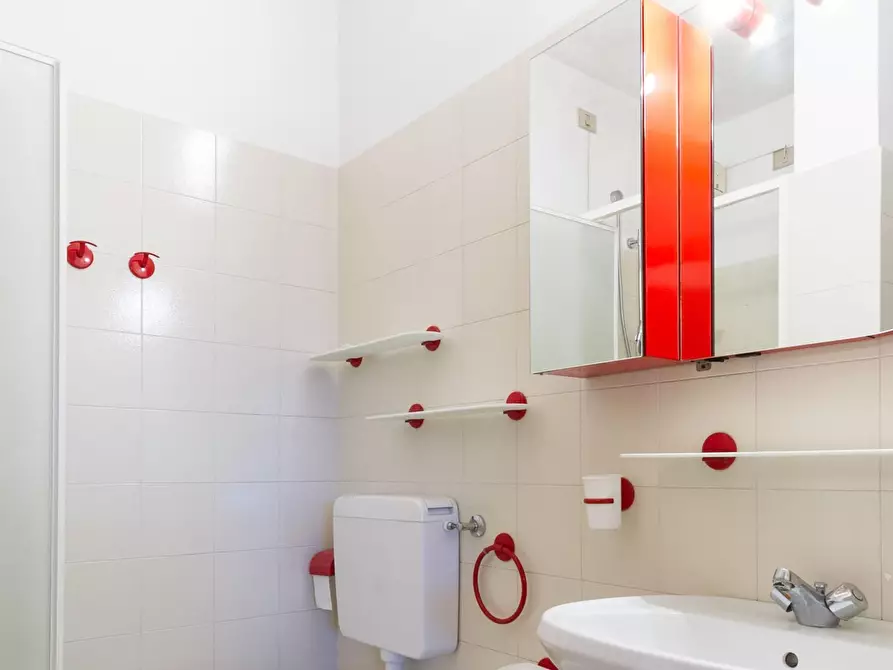 Immagine 14 di Camera in affitto  in Via dei Missaglia13 a Milano