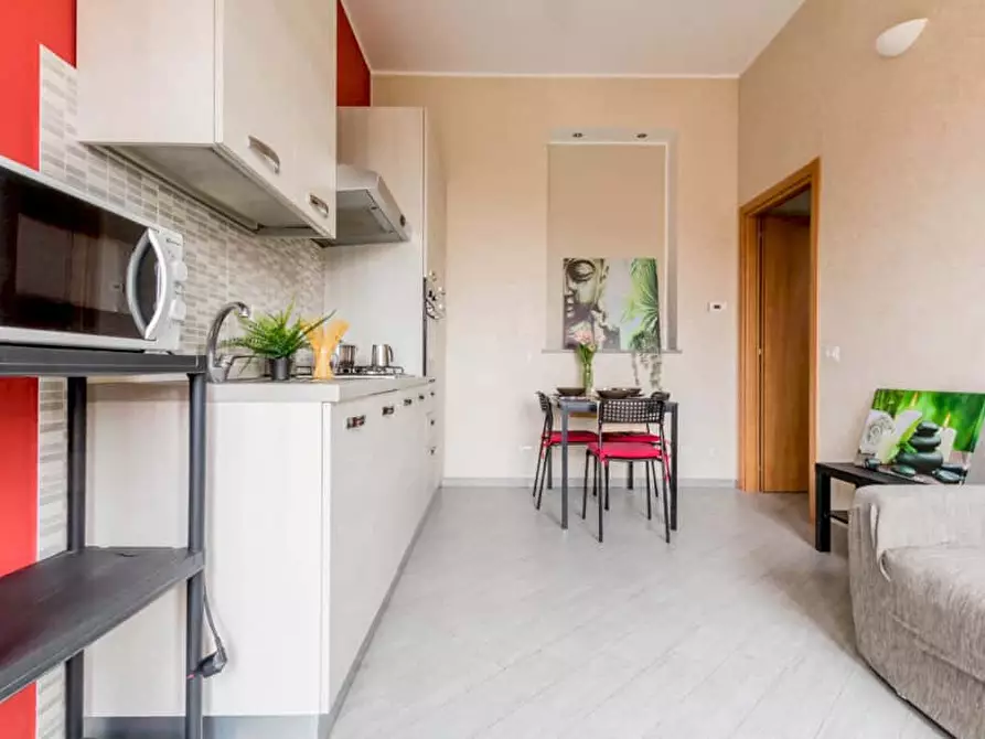 Immagine 18 di Camera in affitto  in Via Giovanni Pezzotti44 a Milano