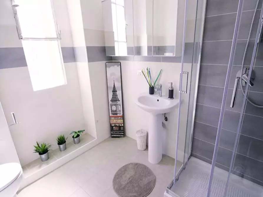 Immagine 42 di Camera in affitto  in Viale Abruzzi68 a Milano