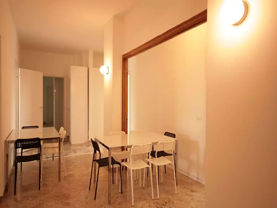 Immagine 68 di Camera in affitto  in Viale Molise65 a Milano