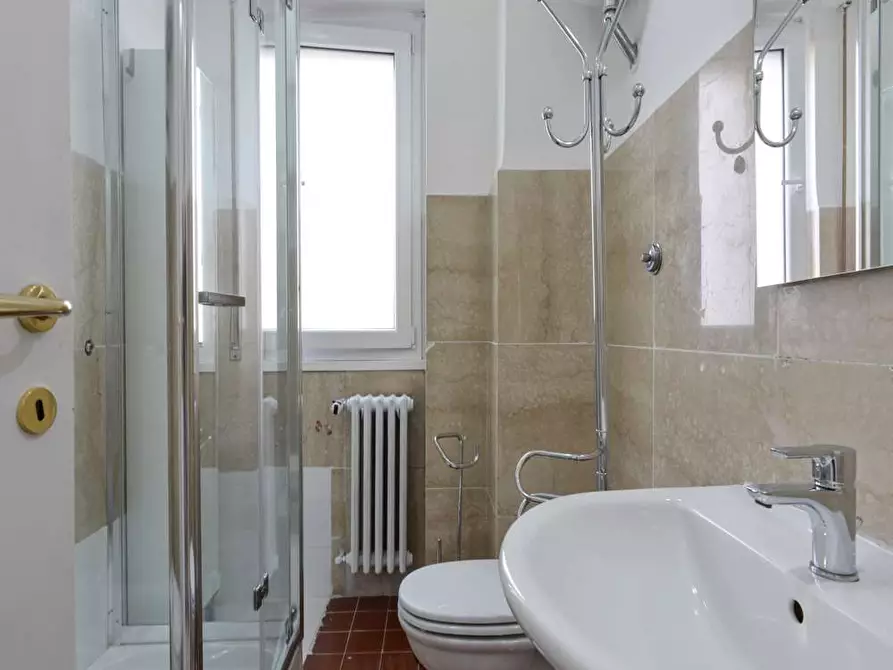 Immagine 14 di Camera in affitto  in Via dei Quattro Venti156 a Roma