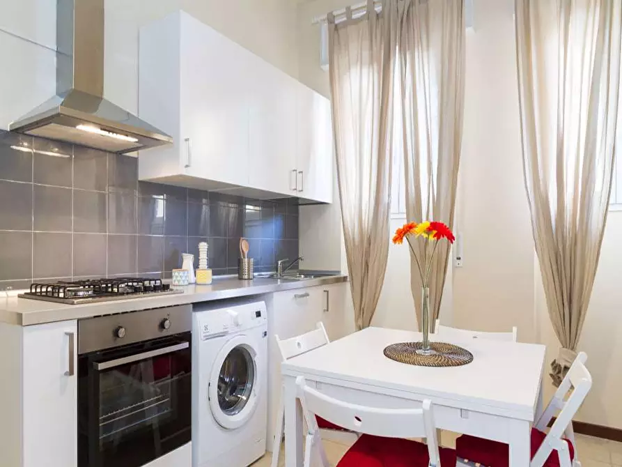 Immagine 24 di Camera in affitto  in Via Marsala28 a Bologna