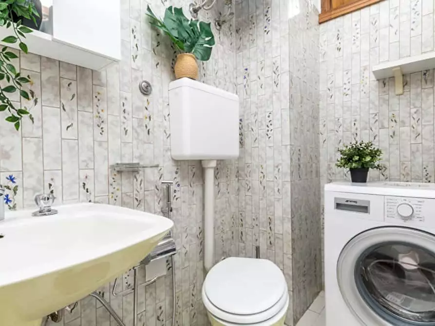 Immagine 13 di Camera in affitto  in Viale Regina Margherita33 a Milano