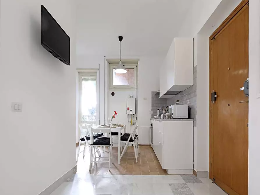Immagine 20 di Camera in affitto  in Via Cavriglia25 a Roma