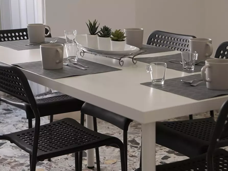 Immagine 10 di Camera in affitto  in Via Nizza29 a Sassari