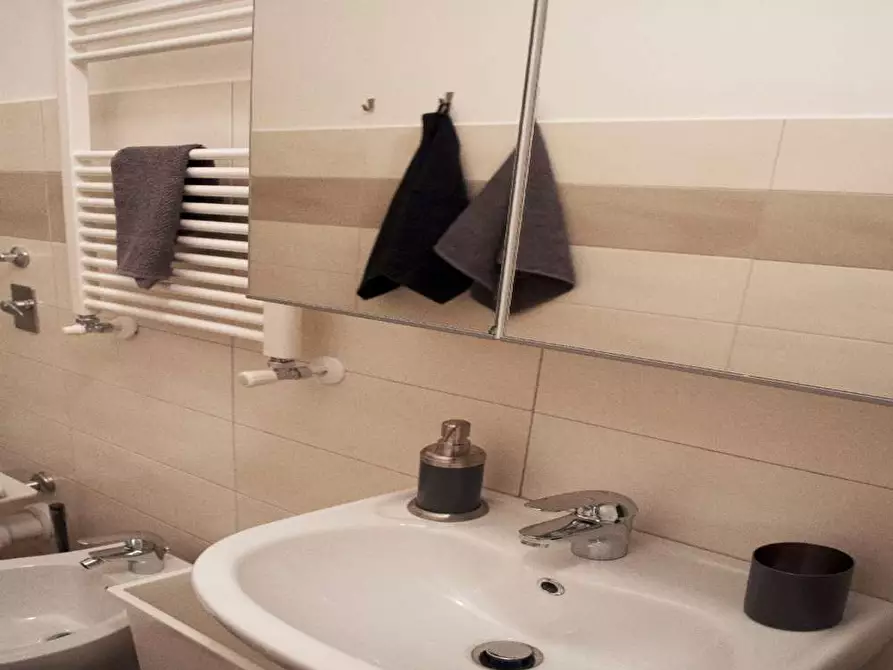 Immagine 74 di Camera in affitto  in Via Bassini19 a Milano