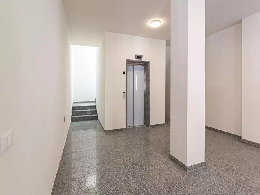 Immagine 16 di Camera in affitto  in Via Giuseppe Regaldi19 a Milano