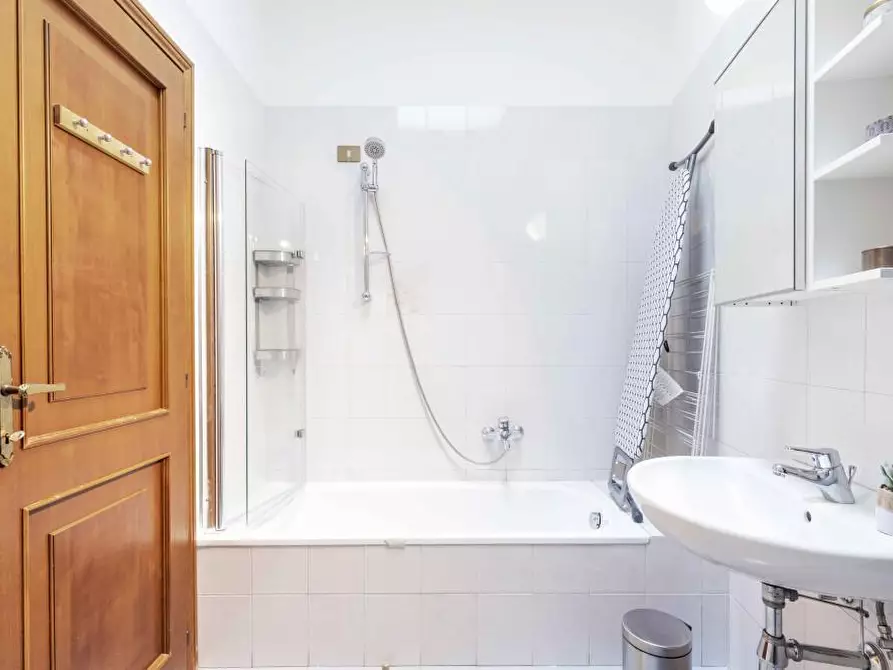 Immagine 12 di Camera in affitto  in Via Marsala28 a Bologna