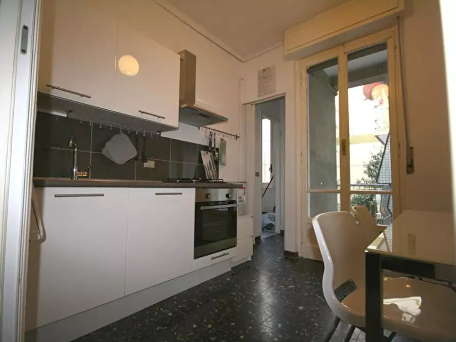 Immagine 11 di Camera in affitto  in Via Lecco22 a Milano