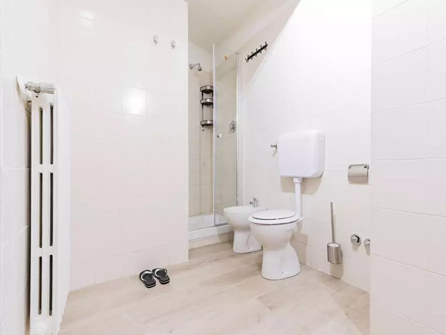 Immagine 24 di Camera in affitto  in Via Franco Bolognese27 a Bologna