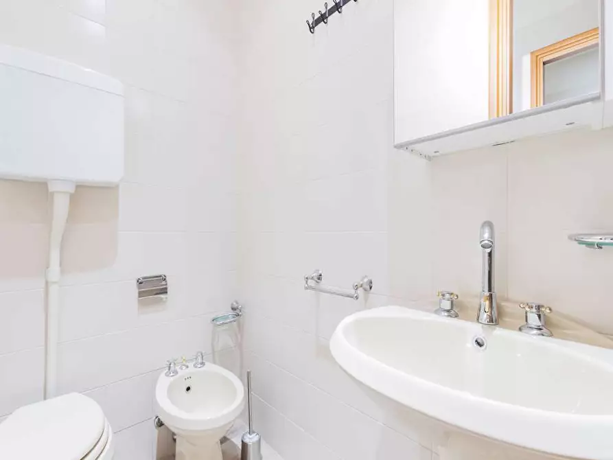 Immagine 30 di Camera in affitto  in Via Franco Bolognese27 a Bologna