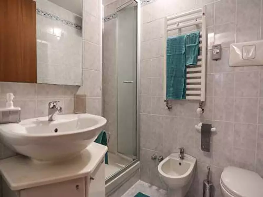 Immagine 13 di Camera in affitto  in Viale Vincenzo Lancetti32 a Milano