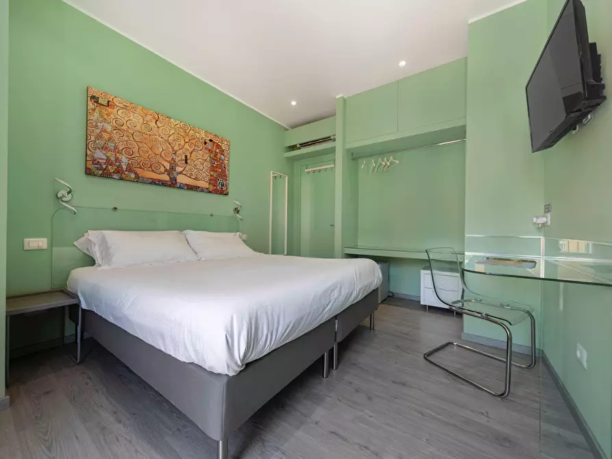 Immagine 12 di Camera in affitto  in Via Alberto Dallolio48 a Bologna