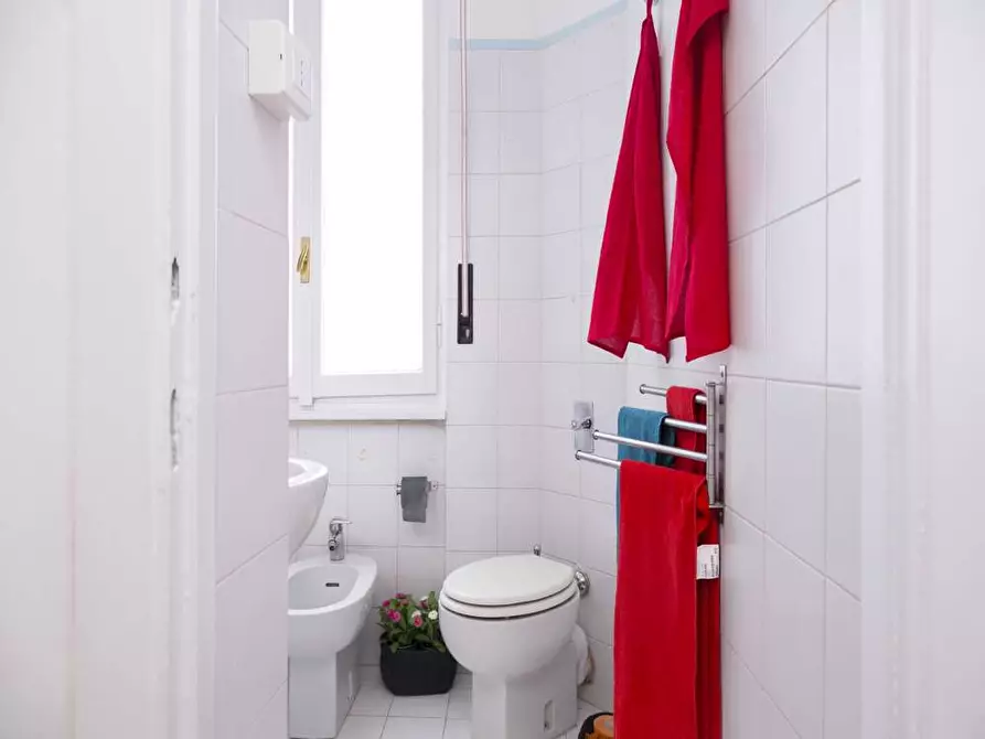 Immagine 35 di Camera in affitto  in Via Salvatore Barzilai9 a Milano