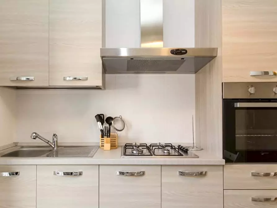 Immagine 13 di Camera in affitto  in Via Maniago2 a Milano