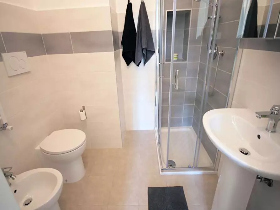 Immagine 43 di Camera in affitto  in Viale Abruzzi68 a Milano