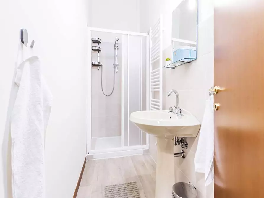 Immagine 27 di Camera in affitto  in Via Franco Bolognese27 a Bologna