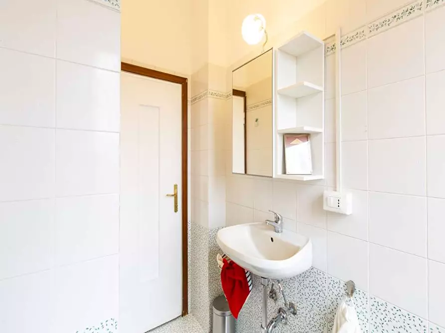 Immagine 27 di Camera in affitto  in Largo Cavalieri di Malta10 a Milano