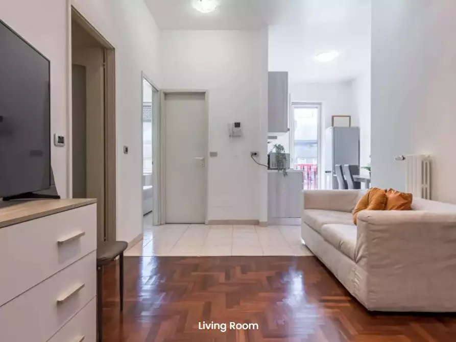 Immagine 4 di Camera in affitto  in Via Guido Guarini Matteucci1 a Milano