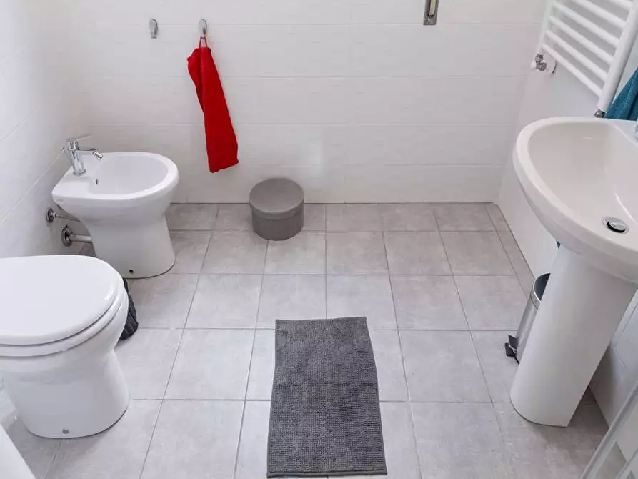 Immagine 63 di Camera in affitto  in Viale Giovanni Vicini20 a Bologna