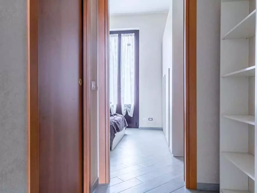 Immagine 10 di Camera in affitto  in Via Giovanni Pezzotti44 a Milano