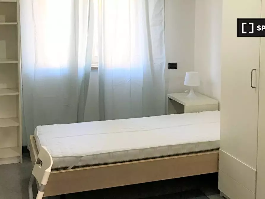 Camera condivisa in affitto in Viale Beatrice D'Este a Milano