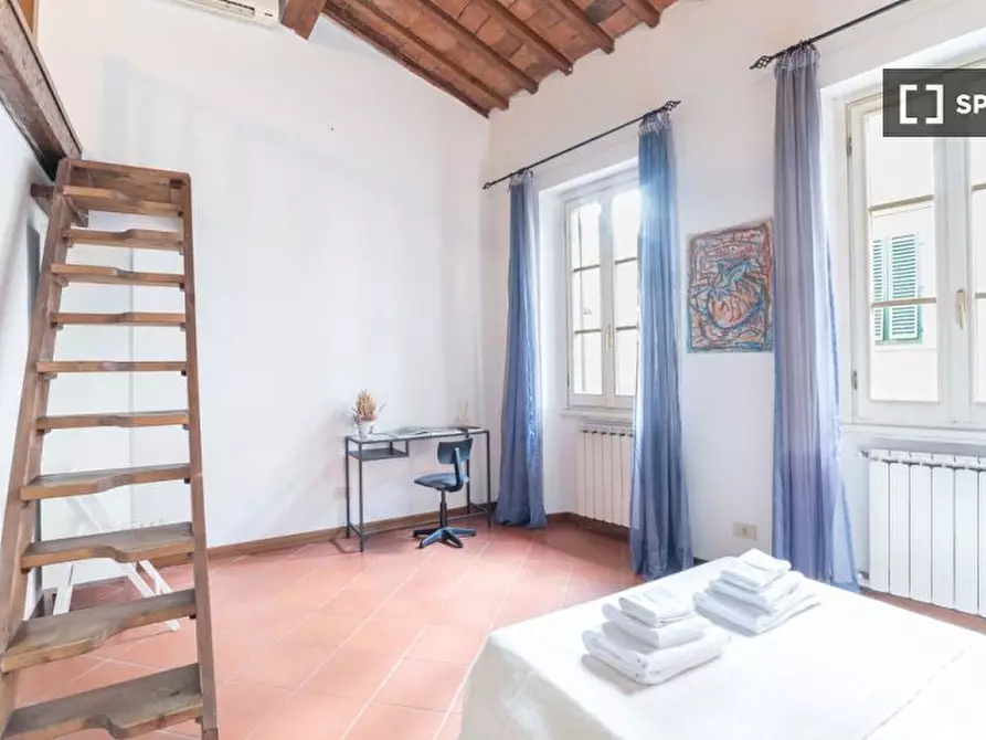 Appartamento in affitto in Via dei Serragli a Firenze