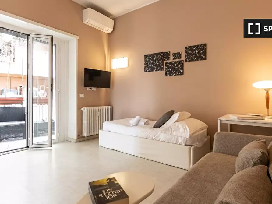 Appartamento in affitto in Via Carlo Rusconi a Roma